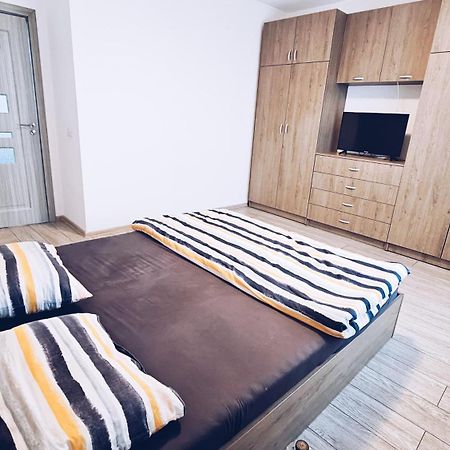 Apartament Dem Radulescu 3 Camere! Râmnicu Vâlcea 외부 사진
