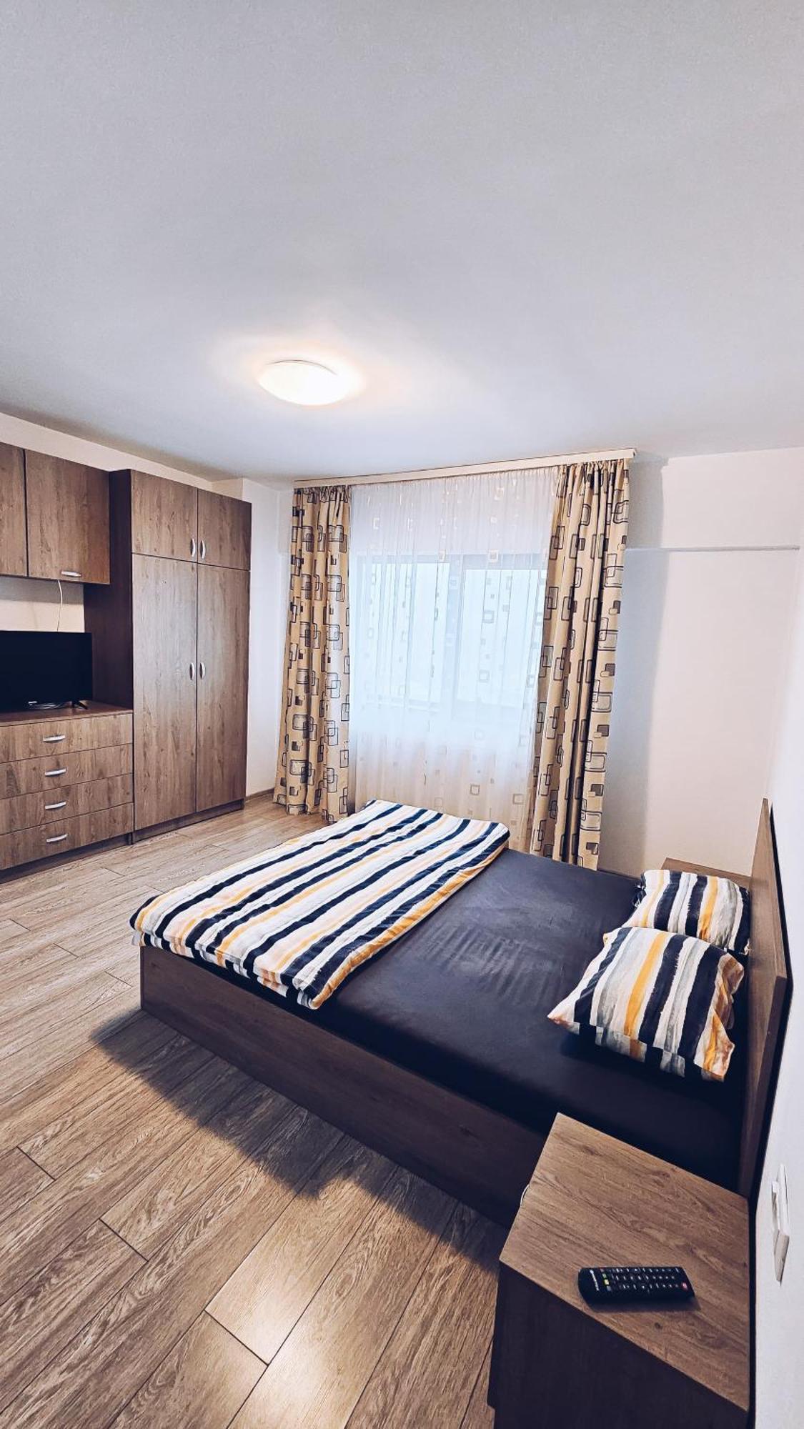Apartament Dem Radulescu 3 Camere! Râmnicu Vâlcea 외부 사진